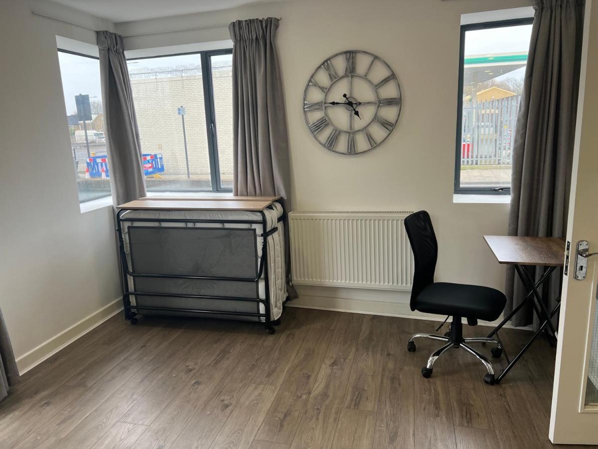 3Bed Flat 3Wc And Great Location Near Excel City Airport O2 And Canning Town Station Villa London Ngoại thất bức ảnh