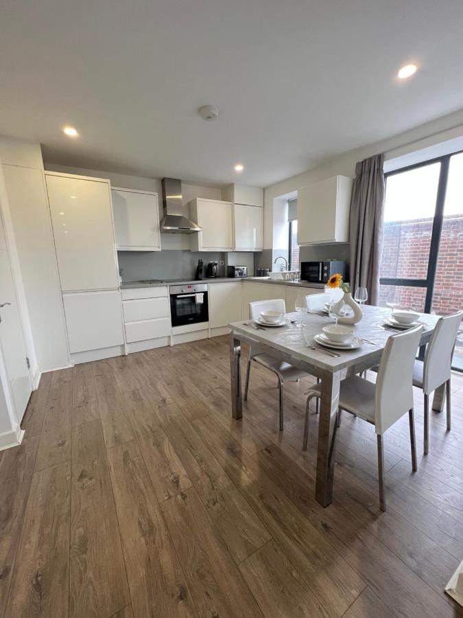 3Bed Flat 3Wc And Great Location Near Excel City Airport O2 And Canning Town Station Villa London Ngoại thất bức ảnh