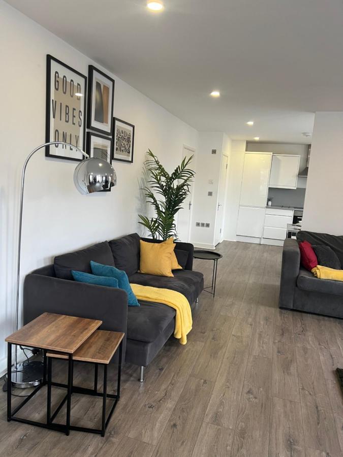 3Bed Flat 3Wc And Great Location Near Excel City Airport O2 And Canning Town Station Villa London Ngoại thất bức ảnh